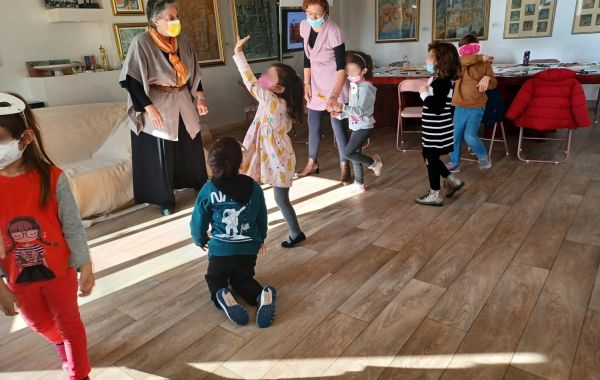 Gallery 419 - Σπίθες