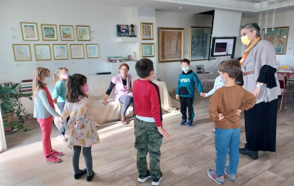 Gallery 389 - Σπίθες