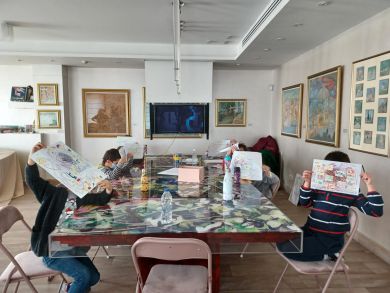 Home 17 - Σπίθες