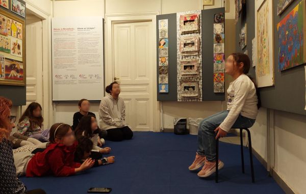 Gallery 353 - Σπίθες