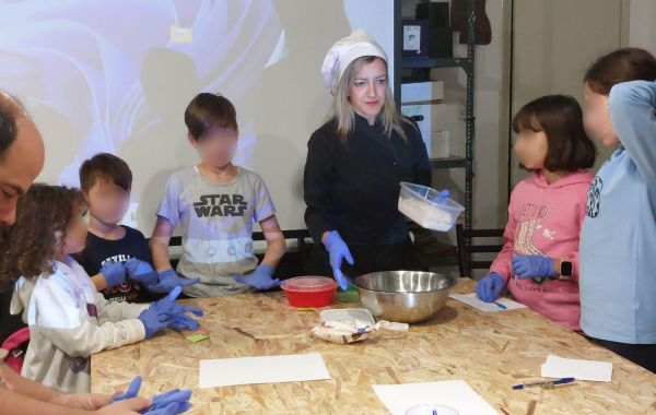 Gallery 435 - Σπίθες