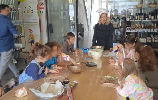 Gallery 485 - Σπίθες