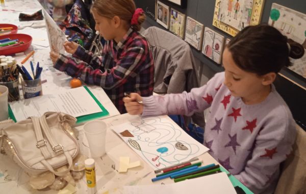 Gallery 431 - Σπίθες