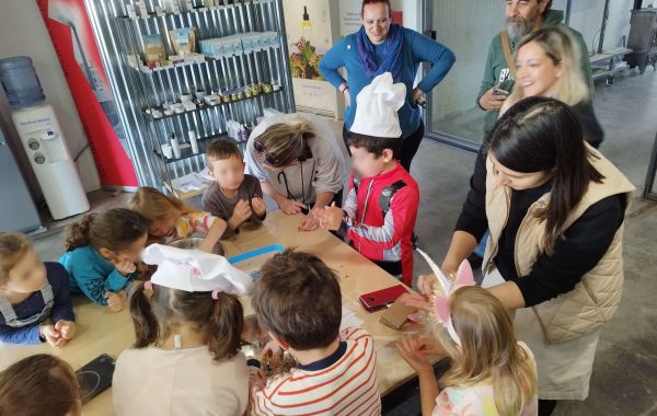 Gallery 475 - Σπίθες